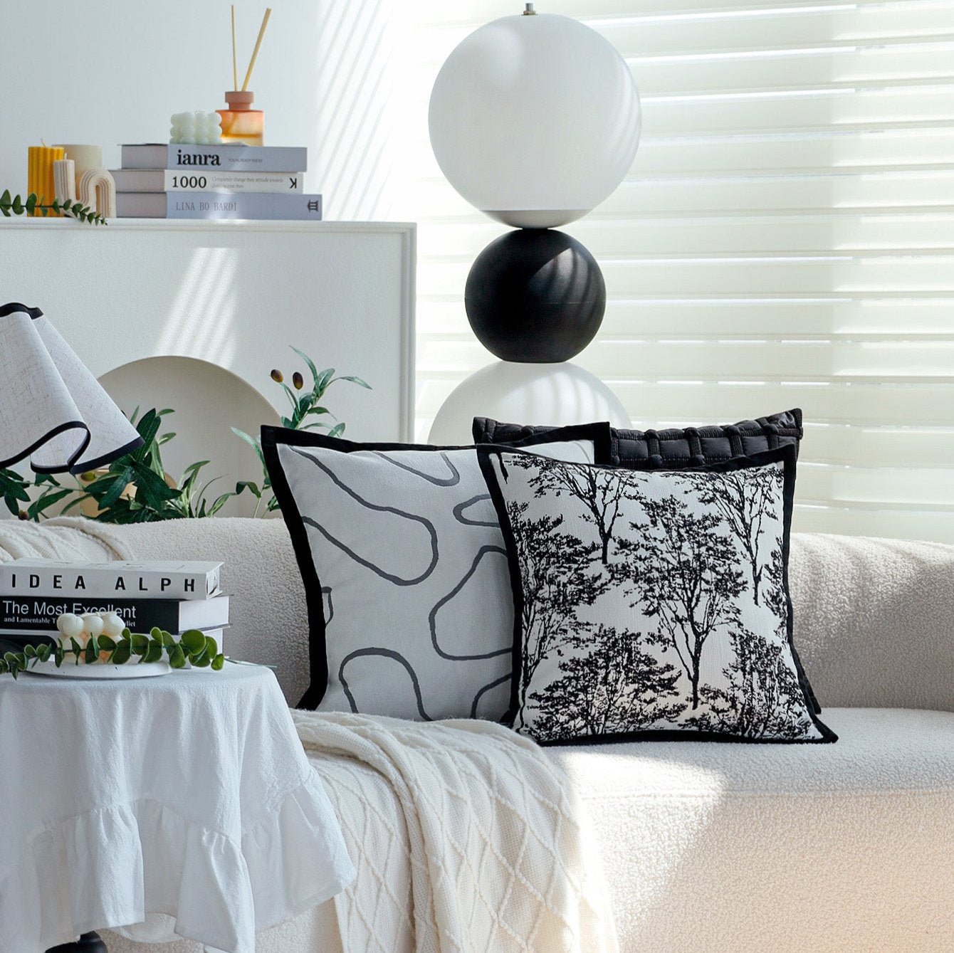 Pillow Cover - Fleur | 18x18