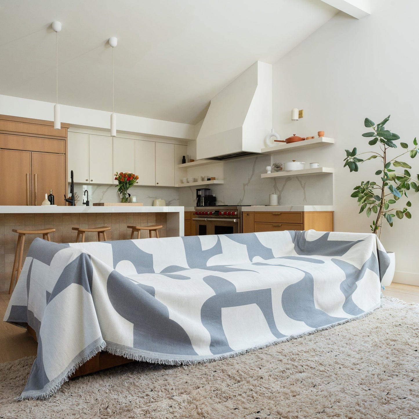 Magic Sofa Blanket - Ember Mono